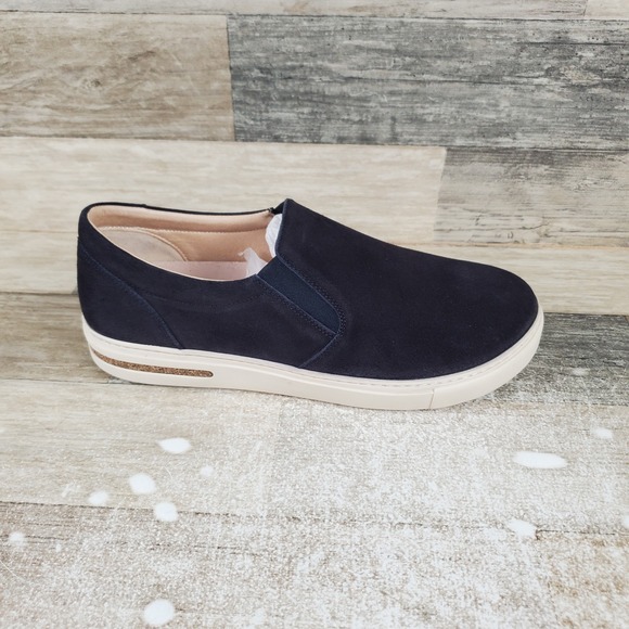 Birkenstock Shoes - Birkenstock Oswego Shoes Mens 8 / Womens 10 Narrow Midnight Slip On Round Toe